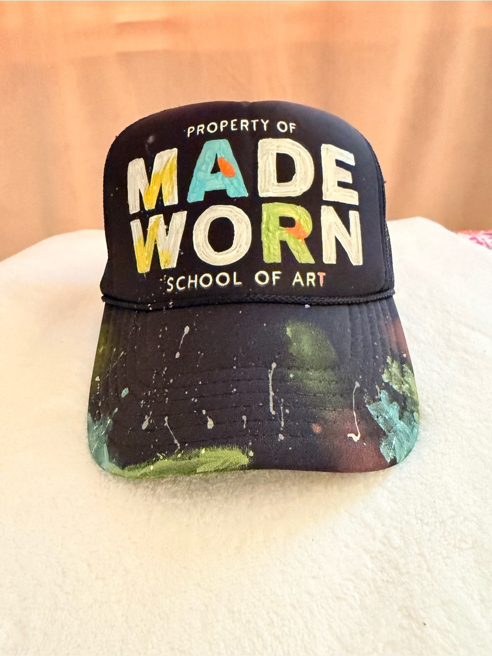 MadeWorn School of Art Paint Splatter Trucker Hat – Unisex